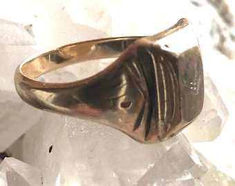 Vintage 1959 Jostens Class Ring 10K Gold Mother of Pearl Black