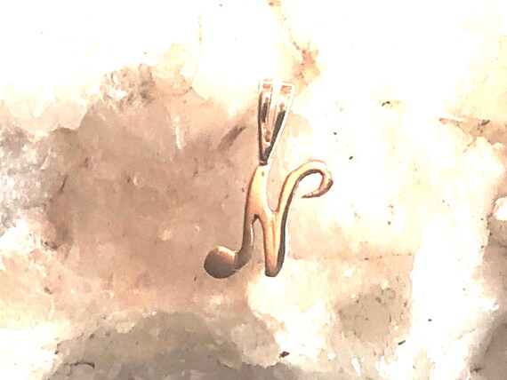 14k solid yellow Gold script cursive light initia… - image 6