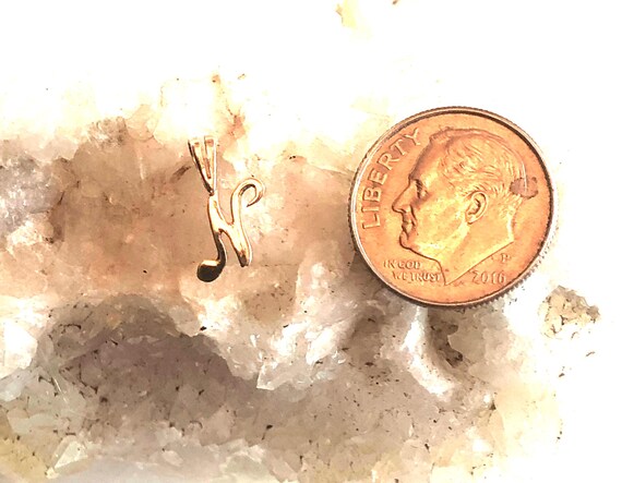 14k solid yellow Gold script cursive light initia… - image 5