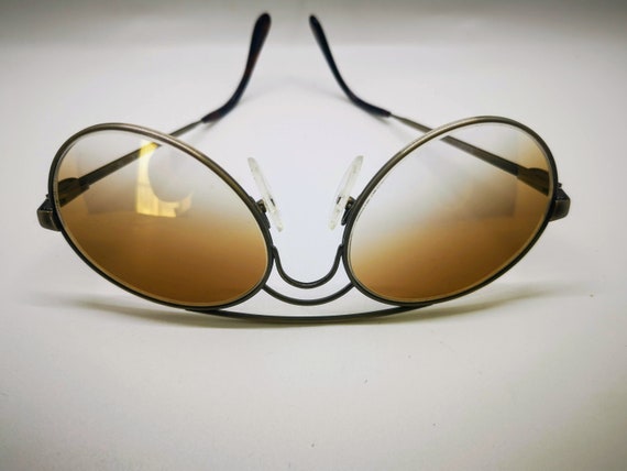 CELINE Shoulder case included Teardrop sunglasses Eyewear, smartphone bag, pochette 2-piece set CL40246U Brown gold 61□10