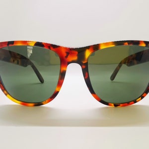 Vintage Ray-ban Wayfarer II Limited Edition Tortoise by Bausch and 
