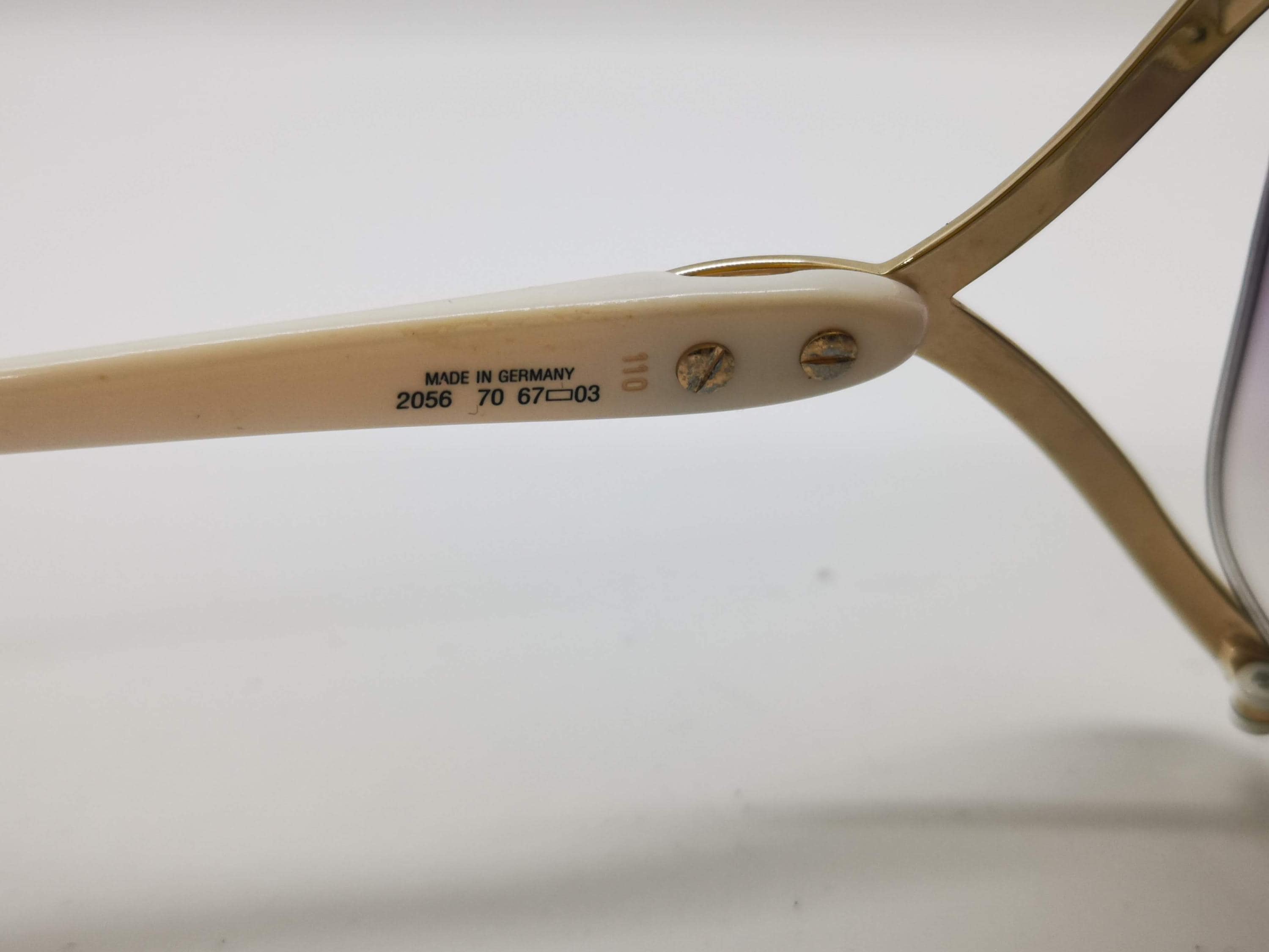 クリスチャンディオールヴィンテージ2056 Vintage Christian Dior 2056 Sunglasses - White/gold. - Etsy