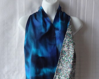 Adult Bib for a Woman, Reversible Dignity Dining Scarf, Blue and Floral Bib, Senior Dignity Dining Bib, Clothing Protector