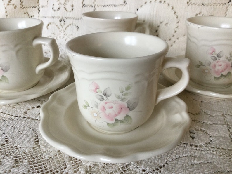 Pfaltzgraff Tea Cups/ Tea Rose/ Set of 4/ Stoneware image 1
