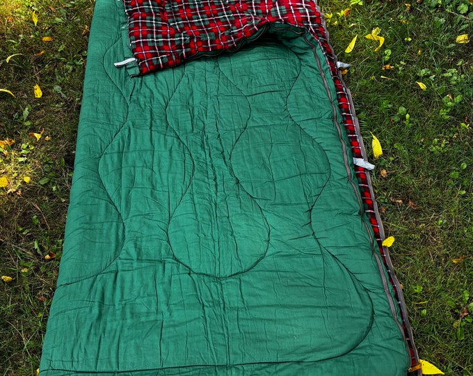 Vintage Sears Adult Sleeping Bag and Storage Carrier/ Vycron Fiberfill