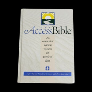 The Access Bible New Revised Standard Version with Apocrypha NRSV Hardcover