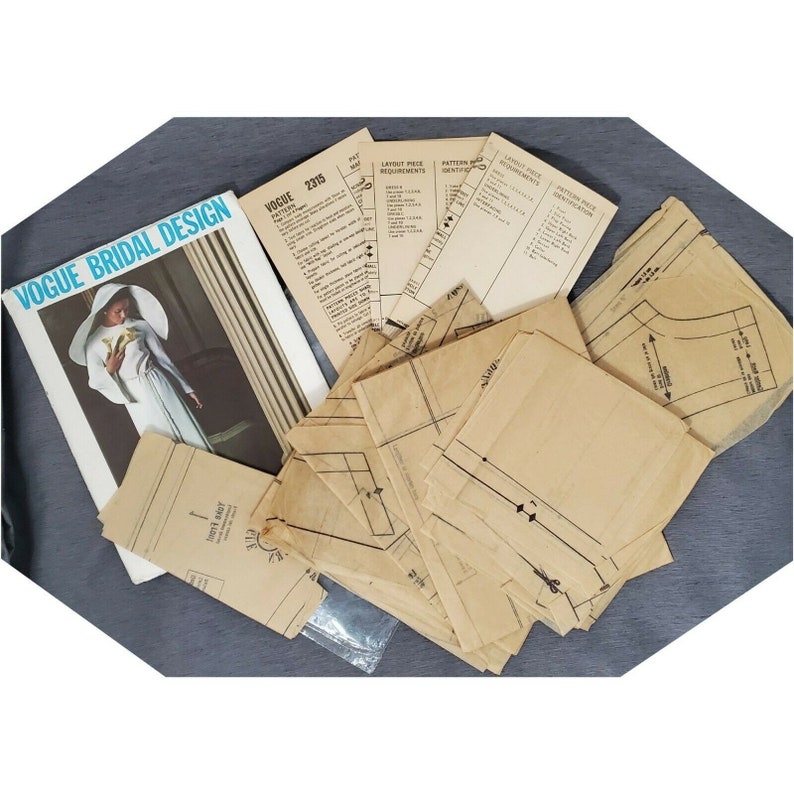 Vintage Vogue Bridal Sewing Pattern 2315 1960s Bride Bridesmaid Wedding Dress Size 14