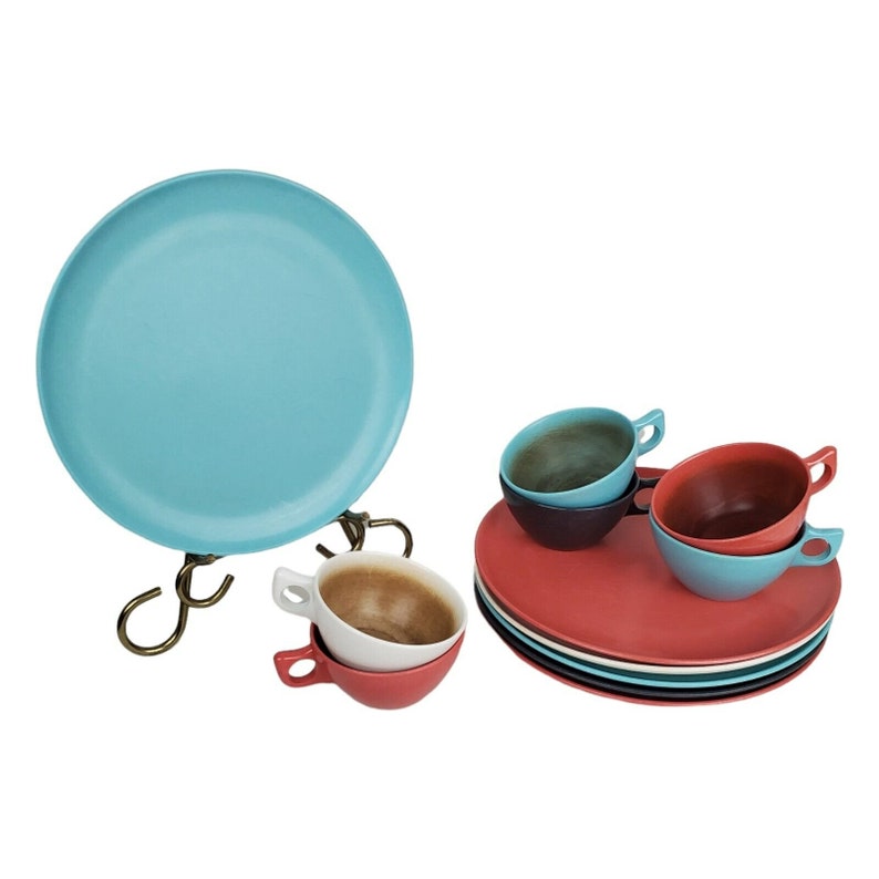 Vintage Melamine 10 Plates Mugs Camping 6 Placesettings Etsy