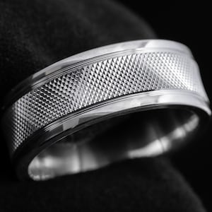 Men&#39;s Classic Accents 925 Sterling Silver Polished Edges Wedding Band - Silver Wedding Ring - Promise Ring