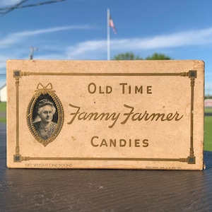 Old Time Fanny Farmer Candies - Rochester NY - Empty Candy Box Vintage General Store Advertising