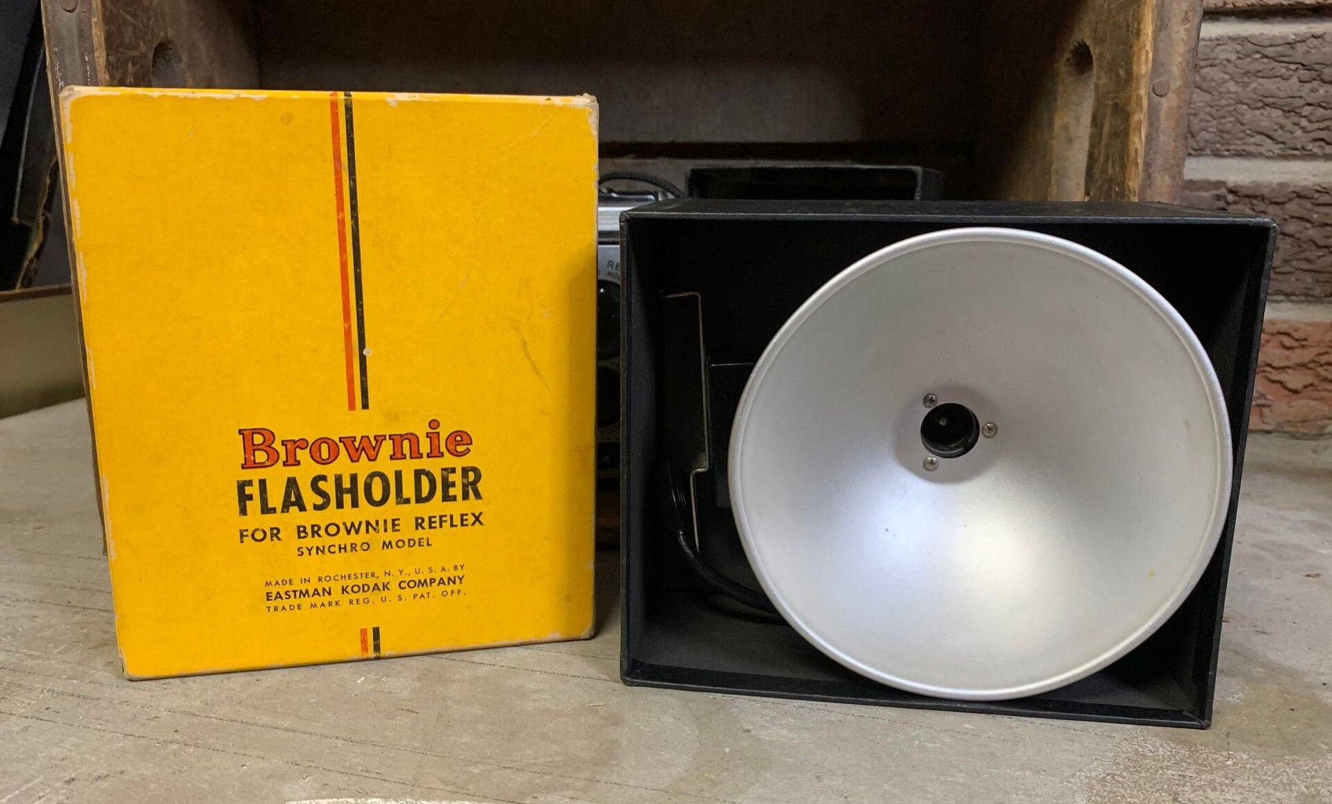 Kodak Brownie Reflex Synchro Model – Foto Köberl – Secondhand