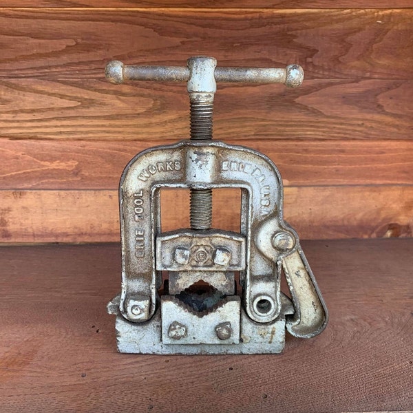 Antique Erie Tool Works Pipe Vise - Made In USA - Vintage Tools - Rustic Industrial Decor - Americana