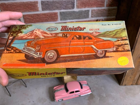 Vintage Minister Delux Mechanical and Automatic Pink Toy Car