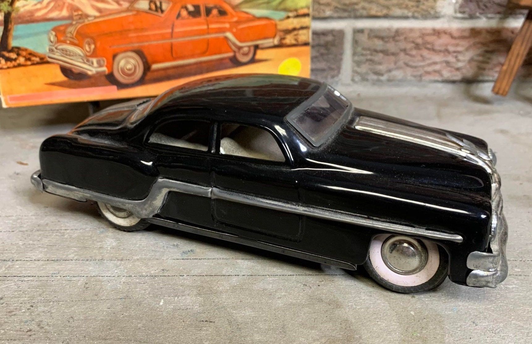 Vintage house broc: Voiture jouet tôle Stock Car années 50 Joustra