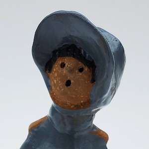 Metlox of California Poppytrail Poppet Figure - Sarah - #1 Coral Lady- Designed by Helen Slater - Book Reading Stoneware Figure