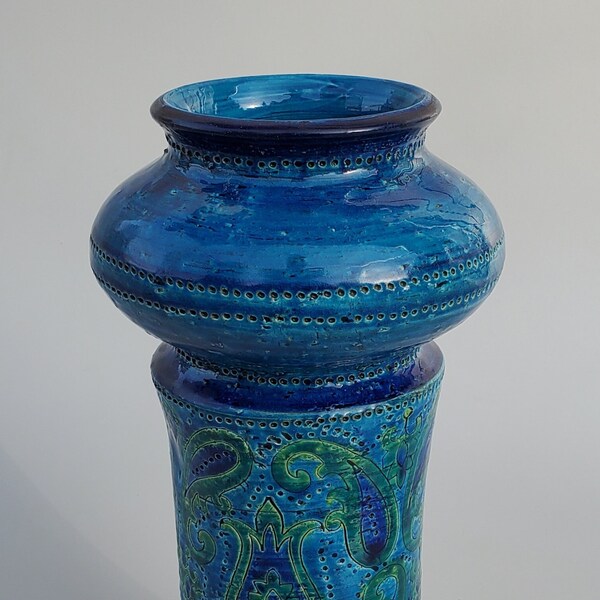 Bitossi Rimini Blue Paisley Italian Pottery Vase For Rosenthal Netter - Aldo Londi Designer - Made In Italy - Shape 69/2 - MCM Design - 12"