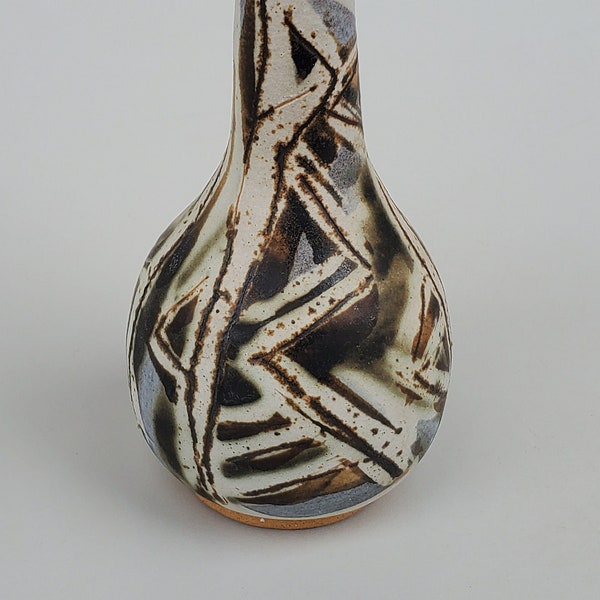 Betty And Nelson Mears Northwest Studio Pottery Carved And Decorated Bottle Form Vase - F Carlton Ball Protege - Hand Thrown Mid Mod Vase