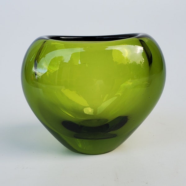 Green Holmegaard Per Lutkin Heart Shaped Vase - Mid Century Minuet Vase - Shape 18120