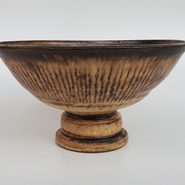 Jack Turner Stoneware Large Flaring Compote Bowl - Vertical Carved Linear Design - Hand Thrown in 1979 - Mid century Pottery Bowl - 11.75"