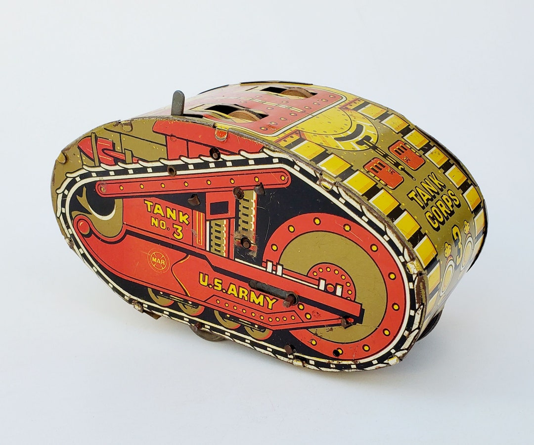 Vintage Marx Tin Wind up Army Tank No. 3 Nice Color Graphics Vintage