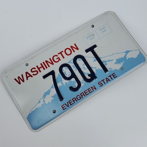Washington State Vanity License Plate - 79QT - Mount Rainier Background Design - NOS - 1979 Cutie Reference - Unique Auto License Plate