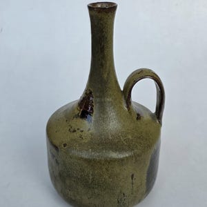 Franz WIldehain (1905-1980) Studio Pottery Handled Vase - German Bauhaus Pond Farm Potter - Loop Handle Design - 9.5"