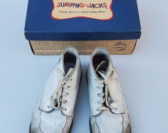 Vintage Jumping Jacks Childs Leather Shoes in Original Cardboard