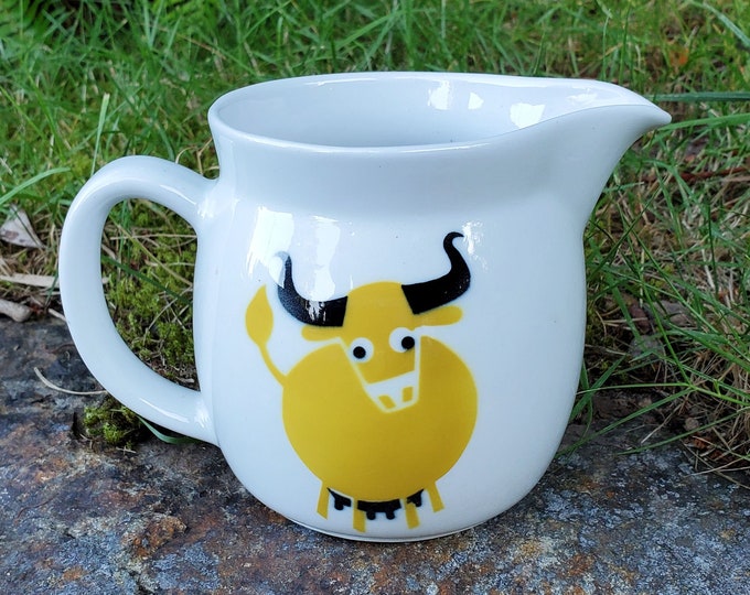 Arabia Finland Yellow Heluna Cow Pitcher Kaj Franck Designer Yellow Steer Handled Creamer