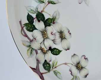 Meito Norleans Ivory China Livonia Large Dogwood Flower Design - Large Serving Platter - Gold Border Design - Meito China Japan - Like New