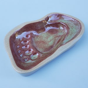 Pigeon Forge Pottery Bear Track Ashtray - Great Smoky Mountains National Park Novelty Item - 6.75&quot;