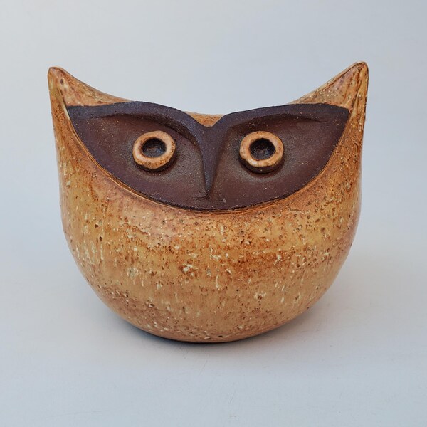 Crow Valley Pottery Hand Formed Ceramic Owl - Orcas Island Washington Studio - Cool Mid Century Design - Northwest Pottery Owl - 4.75"