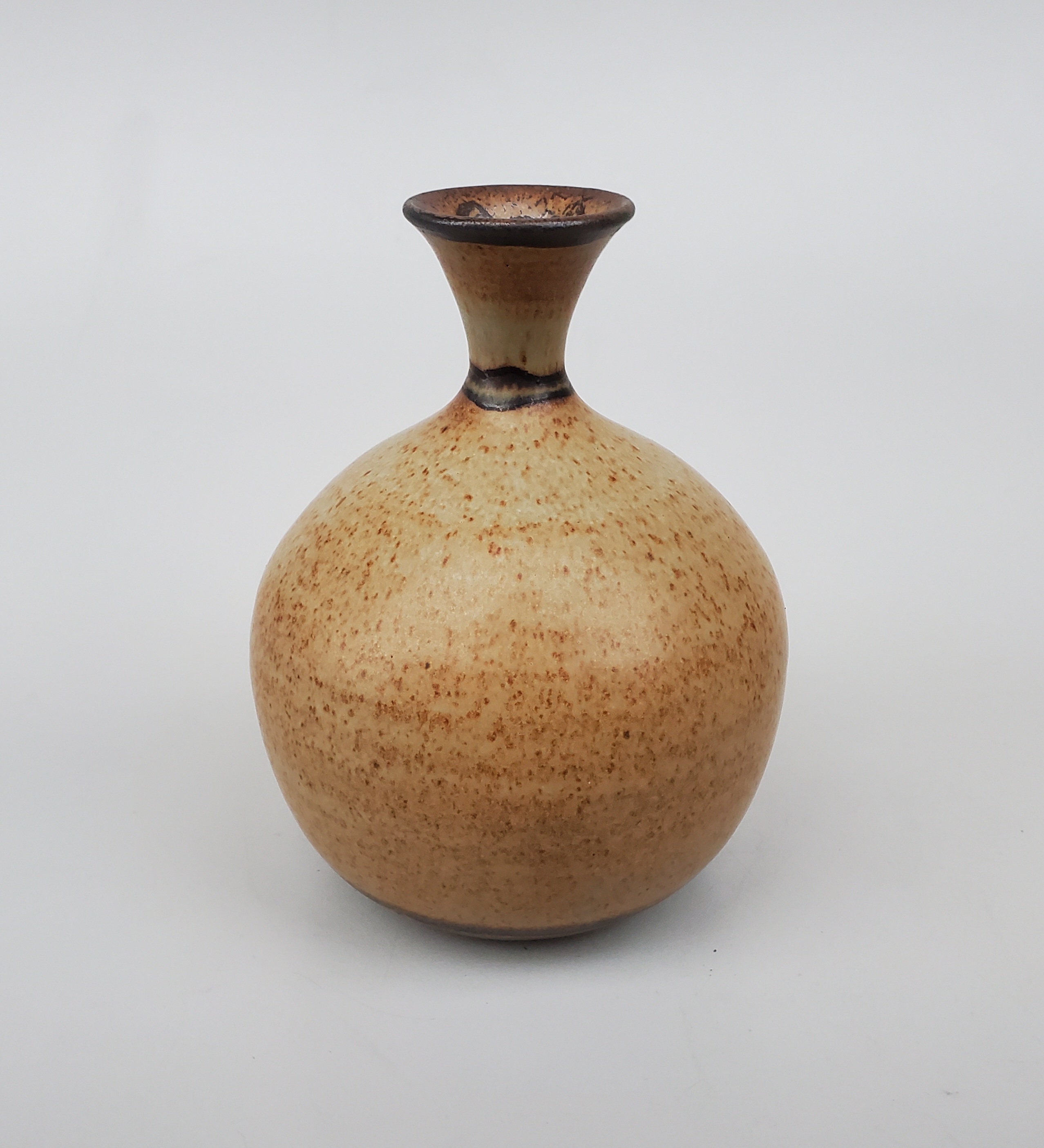 Ken Stevens MFA Phd Northwest Studio Pottery Vase - Hand