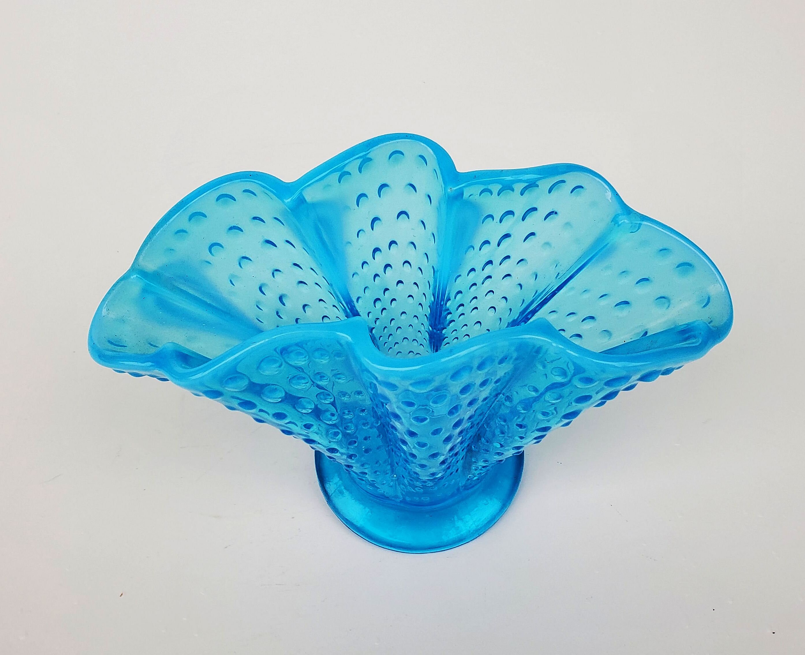 フェントン　ホブネイル　ホワイト　ラージフリルボウル フェントン ホブネイル ホワイト ラージフリルボウル