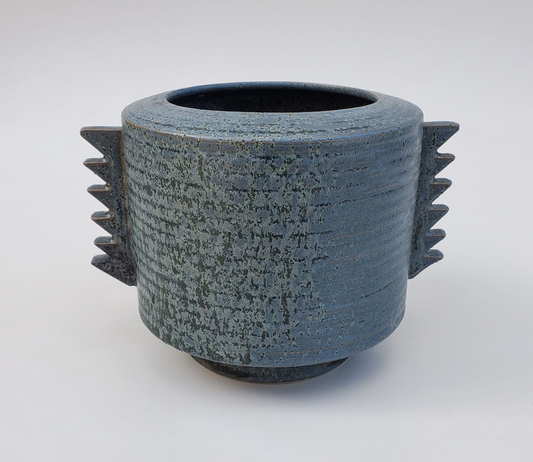 Japanese Mid Century Style Pottery Vase Zig Zag Handle Design Complex