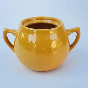 Bauer Pottery Los Angeles 1930&#39;s Plainware Handled Sugar Jar - Chinese Yellow Glaze - Vintage California Dinnerware - No Lid - 3.25&quot;