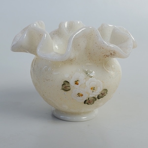 Fenton Ruffled Rim Vase Romance Collection - White Floral Design With Rose Gold Fleck Coloration + Weave - Artist Signed D Cutshaw - 3.5&quot;