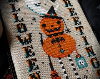 Vintage Pumpkin Witch ~ Halloween Greetings ~ Cross Stitch Pattern - Beistle, Moon, Primitive, Gothic, Retro, Spooky, Cute, Etoile