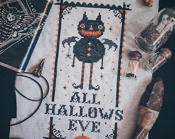 All Hallows Bat - Vintage Halloween - Cross Stitch Pattern - Bat, Beistle, Pumpkin, Primitive, Gothic, Retro, Spooky, All Hallows Eve