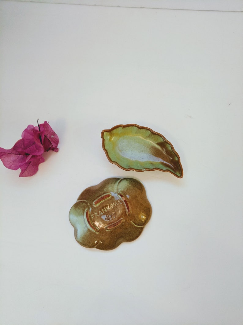 Set 2 leaf flower Miniature Frankoma pottery Art Pottery Marked USA Vintage Green and Brown Pepper Salt Cellar