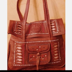 Handgefertigte marokkanische Leder Umhängetasche: Braune Crossbody Bag