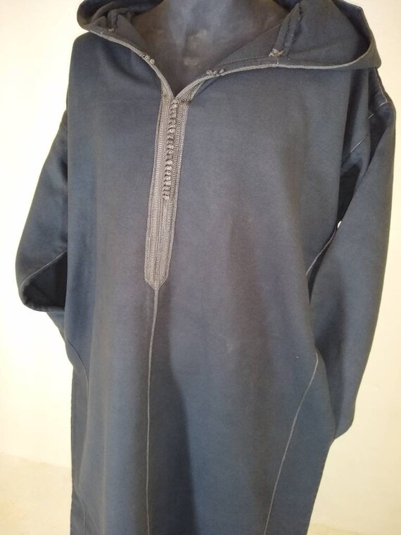 Men Moroccan hooded thobe/jalabiya.jubba.thobes.sizes 56  only.New Arrival 