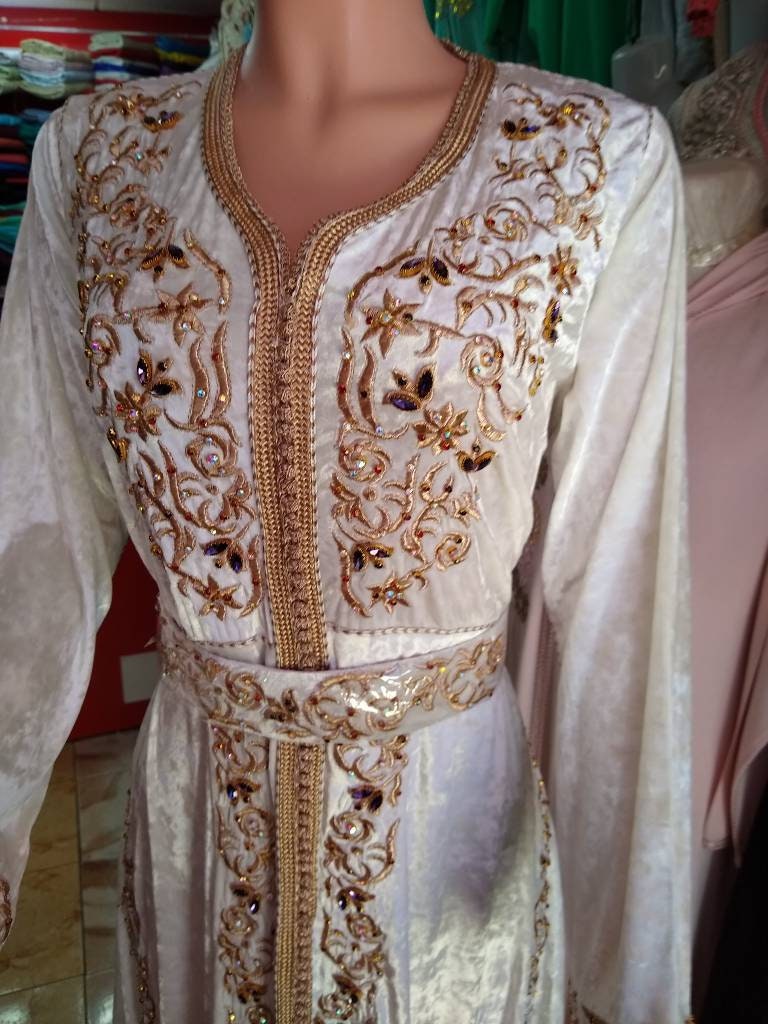 Last One Luxury Moroccan Bridal Kaftan White Velvet Kaftan - Etsy