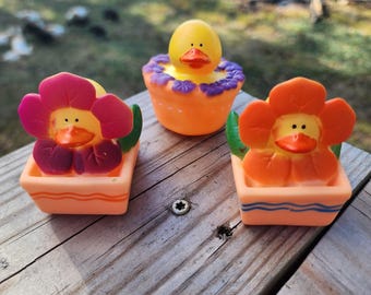 Spring flowers rubber ducks | cute novelty gift | springtime | gift for friend | office desk toy | individual item | pack of 3