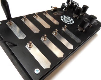 RC Circuit Bent &#39;Namaste Machine&#39; Ambient Echo Sound Generator Atmospheric Loop Synthesiser