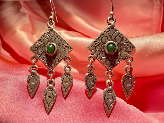 Silk trade deals earrings