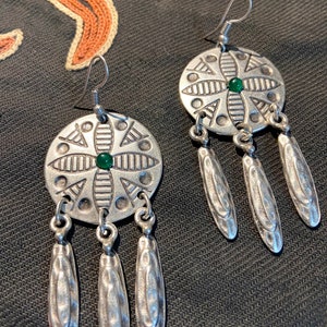 Beautiful dangling with Kyrgyz national patterns. Treat yourself or someone with outstanding ancient Silk Road design. Worlwide shipping