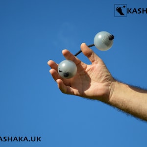 Kashaka Pro® - Large 50mm Kashaka Asalato Patica Cas Cas shakers. Quality Percussion Shakers. Complete 2 hand set.