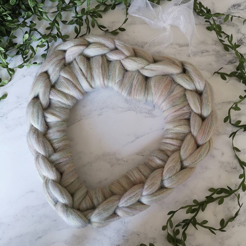 Large Chunky Knit Heart Wreath Etsy