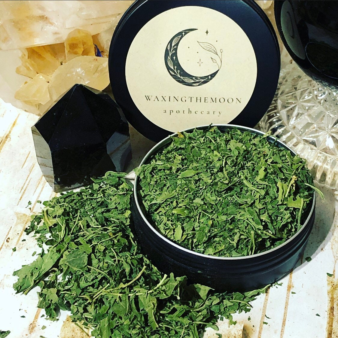 Black Nightshade Leaf - 1 Oz in Tin