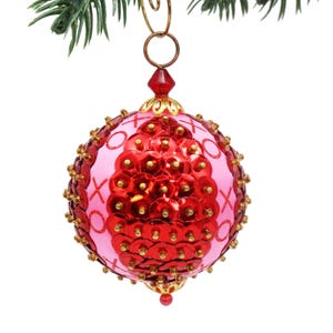Valentines Day Ornament. XO (hugs and kisses) Ribbon with Sparkly Metallic Red Sequins. Retro Style Holiday Baubles with a Vintage Look.